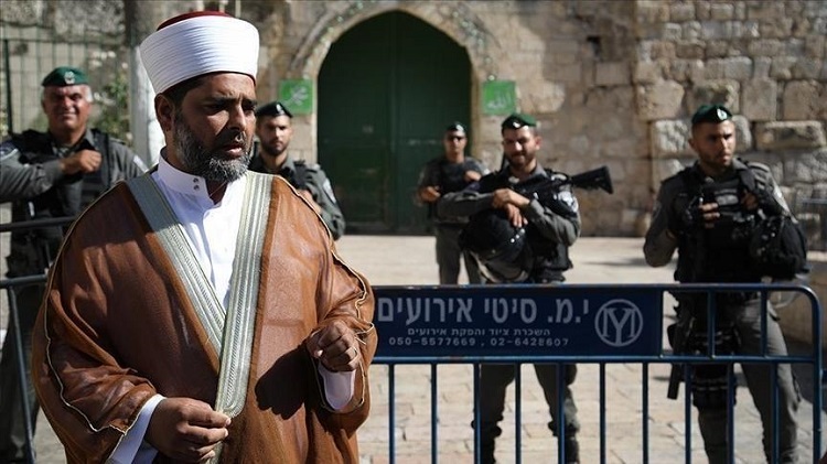  Polisi Israel Tahan Direktur Masjid Al-Aqsa di Yerusalem