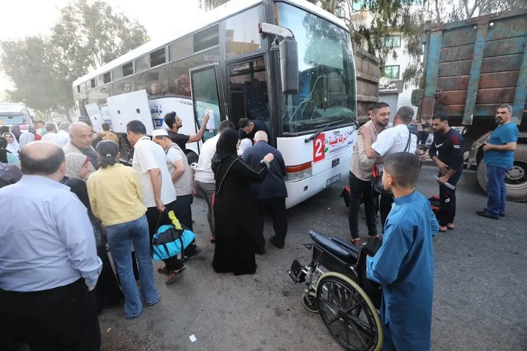  Jemaah Haji Kelompok Pertama dari Gaza Menuju Mekah