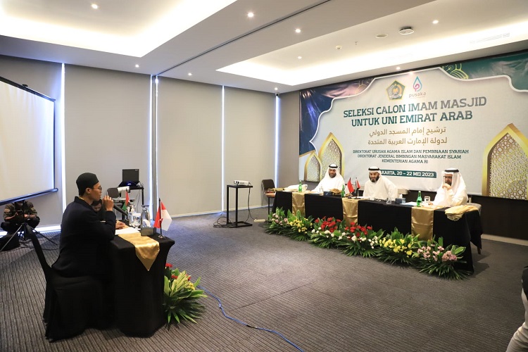  44 Penghafal Al-Qur’an Terpilih Jadi Imam Masjid di UEA