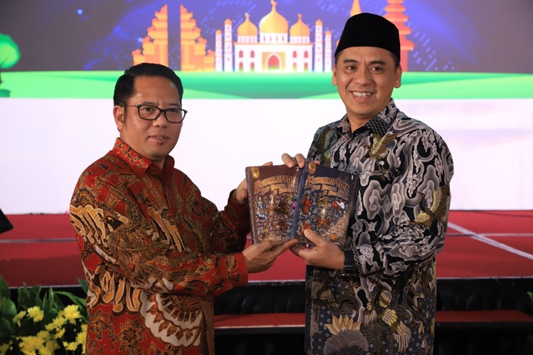  Kemenag Terbitkan Ensiklopedia Seni Budaya Islam di Nusantara