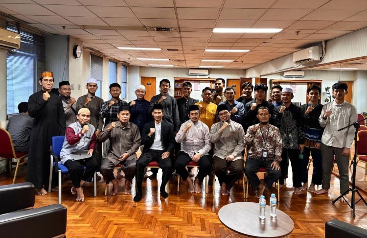  Lepas Camaba Saudi, Ustaz Zaitun Harapkan Mereka Jadi Dai yang Mutqin dan Mutamakkin di Tanah Air