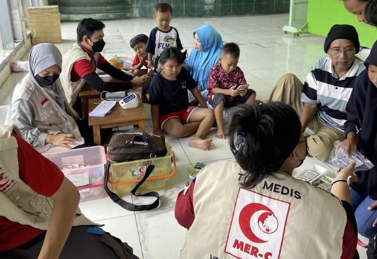  MER-C Kirim Tim Relawan Bantu Korban Banjir Demak