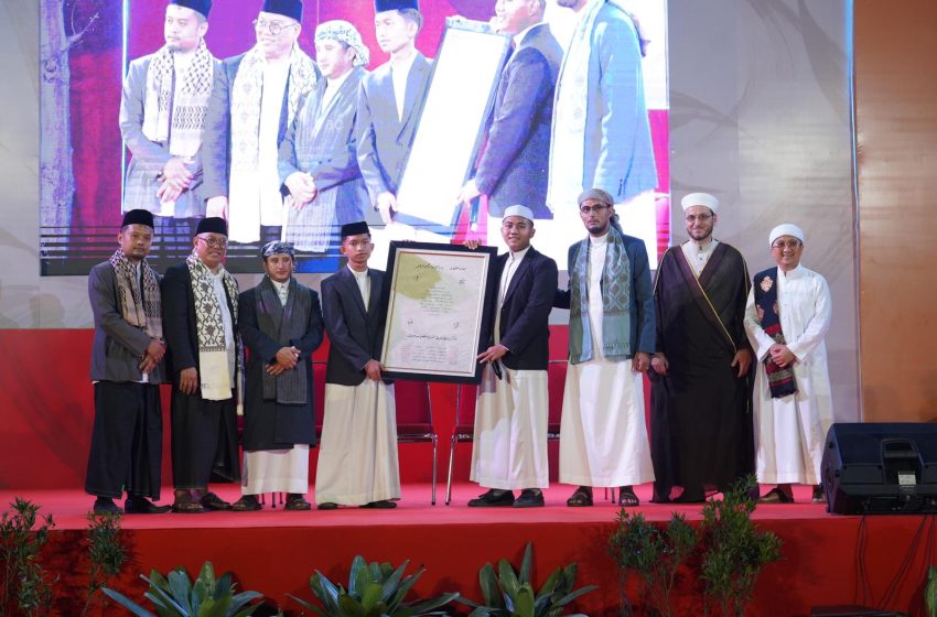 588 Santri Ikuti Wisuda Tahfizh Nasional Daarul Qur’an