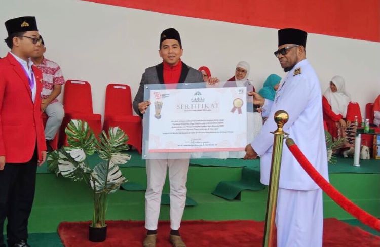  AFKN Award 2024, Rektor Tazkia Raih Penghargaan Tokoh Muda Berpengaruh