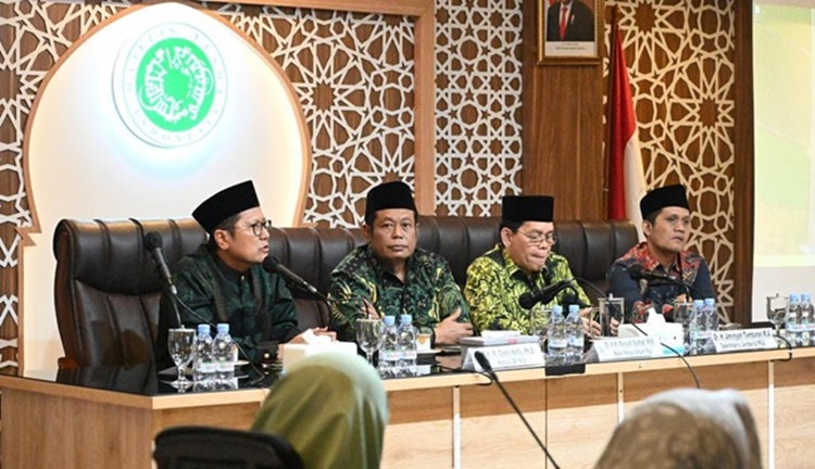  Ketua MUI: Pelarangan Jilbab Paskibraka Kebijakan Tak Bijak, Tak Adil dan Tak Beradab
