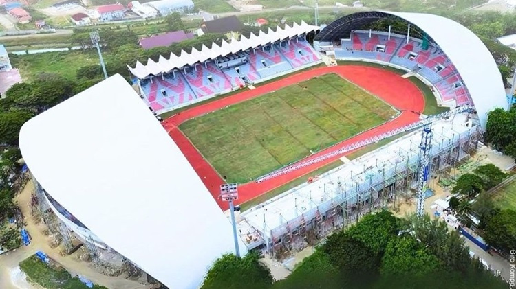  Kontraktor Stadion Harapan Bangsa Pulangkan Rara Pawang Hujan dari Banda Aceh