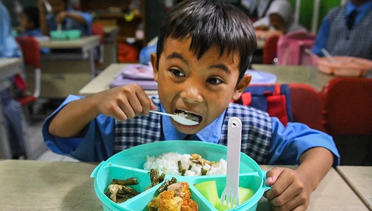  Program Makan Bergizi Gratis Resmi Dimulai