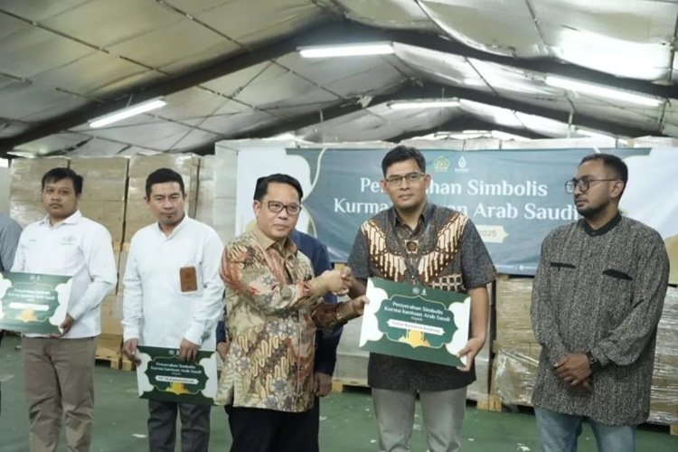 Bantuan Kurma dari Saudi Arabia Mulai Disalurkan