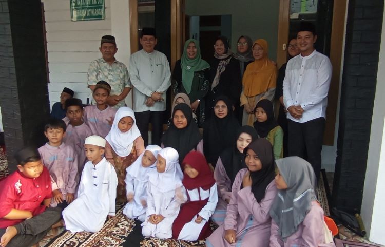  Sekjen MUI: Jangan Rendahkan Martabat Anak Yatim lewat Proposal Jalanan