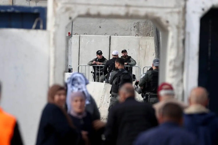  Zionis Israel terus Batasi Akses Warga Palestina ke Masjidil Aqsha