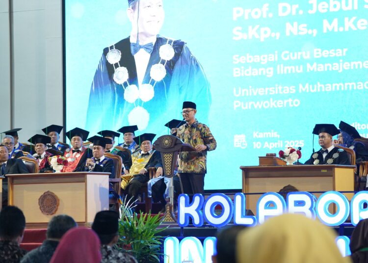  Ketum Muhammadiyah Larang PTMA Beri Gelar Profesor Kehormatan