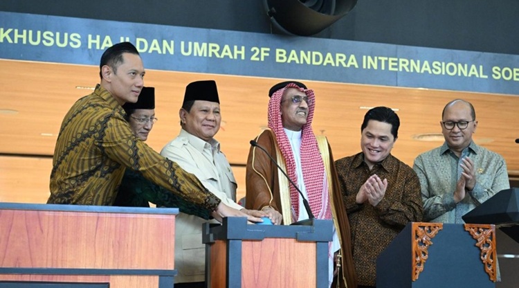  Presiden Prabowo Resmikan Terminal Khusus Haji dan Umrah di Bandara Soetta