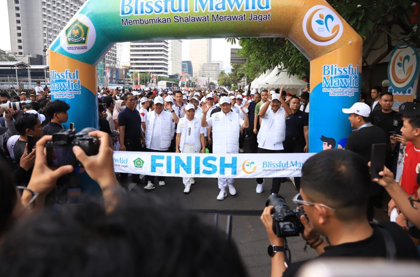  1.000 Peserta Funwalk Tumpah Ruah di CFD Jakarta, Blissful Mawlid 1447 H Resmi Dibuka Menag