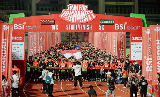  Lebih dari 4.500 Peserta Meriahkan Run For Humanity Solo, Galang Dukungan untuk Palestina