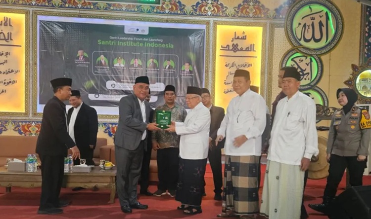 Kiai Ma’ruf Amin Resmikan Santri Institute Indonesia