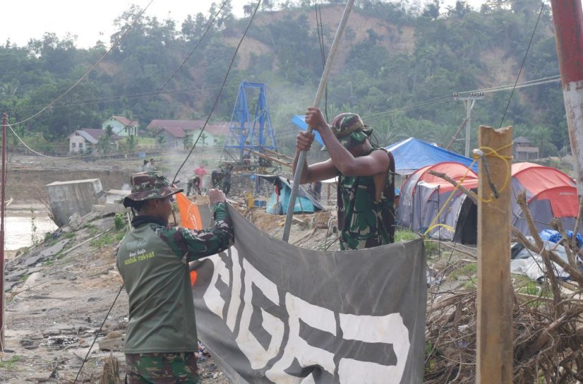  TNI AD Bangun Jembatan Gantung di Aceh Tamiang, Akses Warga Pulih Pasca Banjir