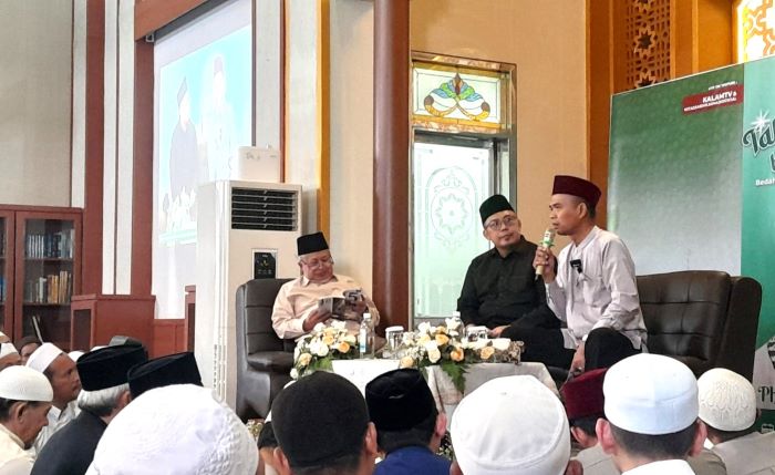  Ribuan Jemaah di Bogor Hadiri Bedah Buku UAS ’35 Kisah Saat Maut Menjemput’
