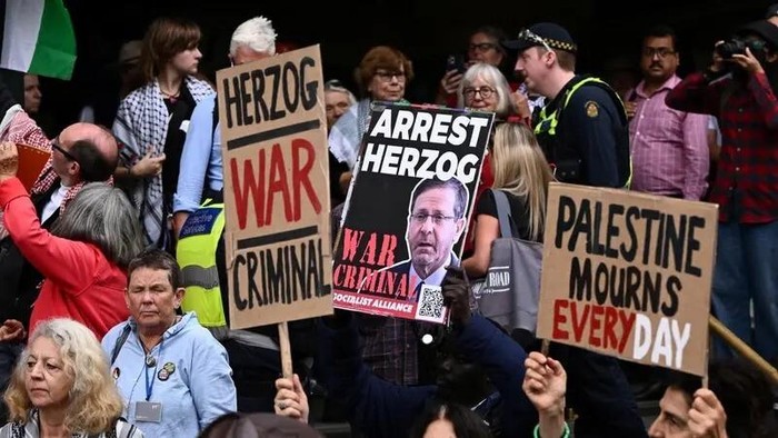  Ribuan Warga Australia Tolak Kehadiran Presiden Israel