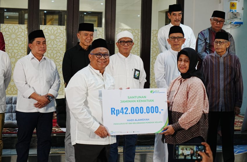  Masjid Al Akbar Eramas 2000 Awali Gerakan Jamsos Pekerja Informal