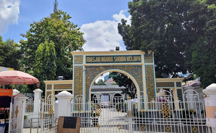  Masjid Sunda Kelapa Siapkan Seribu Porsi Makanan Berbuka Sepanjang Ramadhan