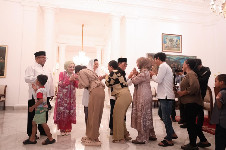  Pererat Silaturahmi dengan Warga, Pemimpin Jakarta Gelar Open House di Balai Kota