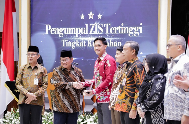  Pejabat DKI Bayar Zakat, Gubernur Pramono: Perkuat Kepedulian Sosial