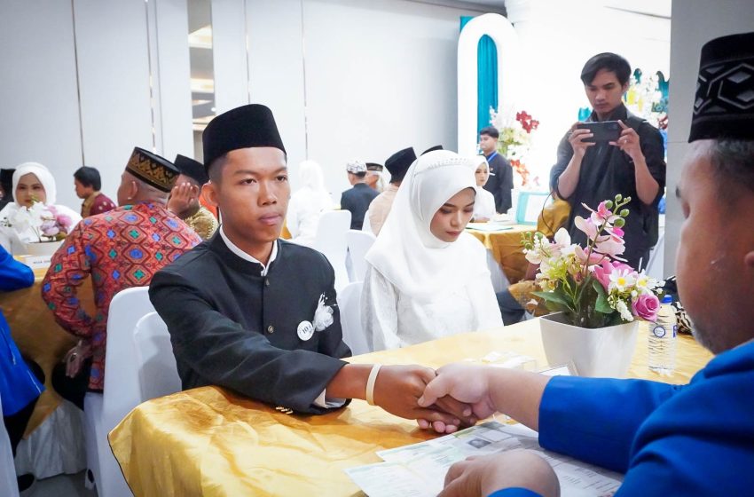  Bakrie Amanah dan Pemprov Lampung Luncurkan Gerakan Keluarga Sakinah, 31 Pasangan Ikuti Nikah Massal
