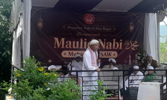 Maulid di Pabangbon Meneguhkan Cinta Agama dan Tanah Air